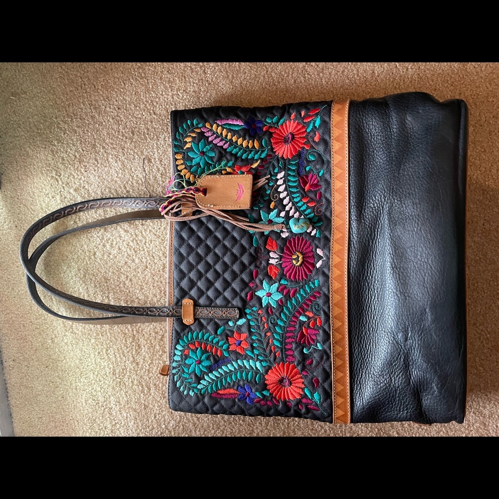 Consuela tote